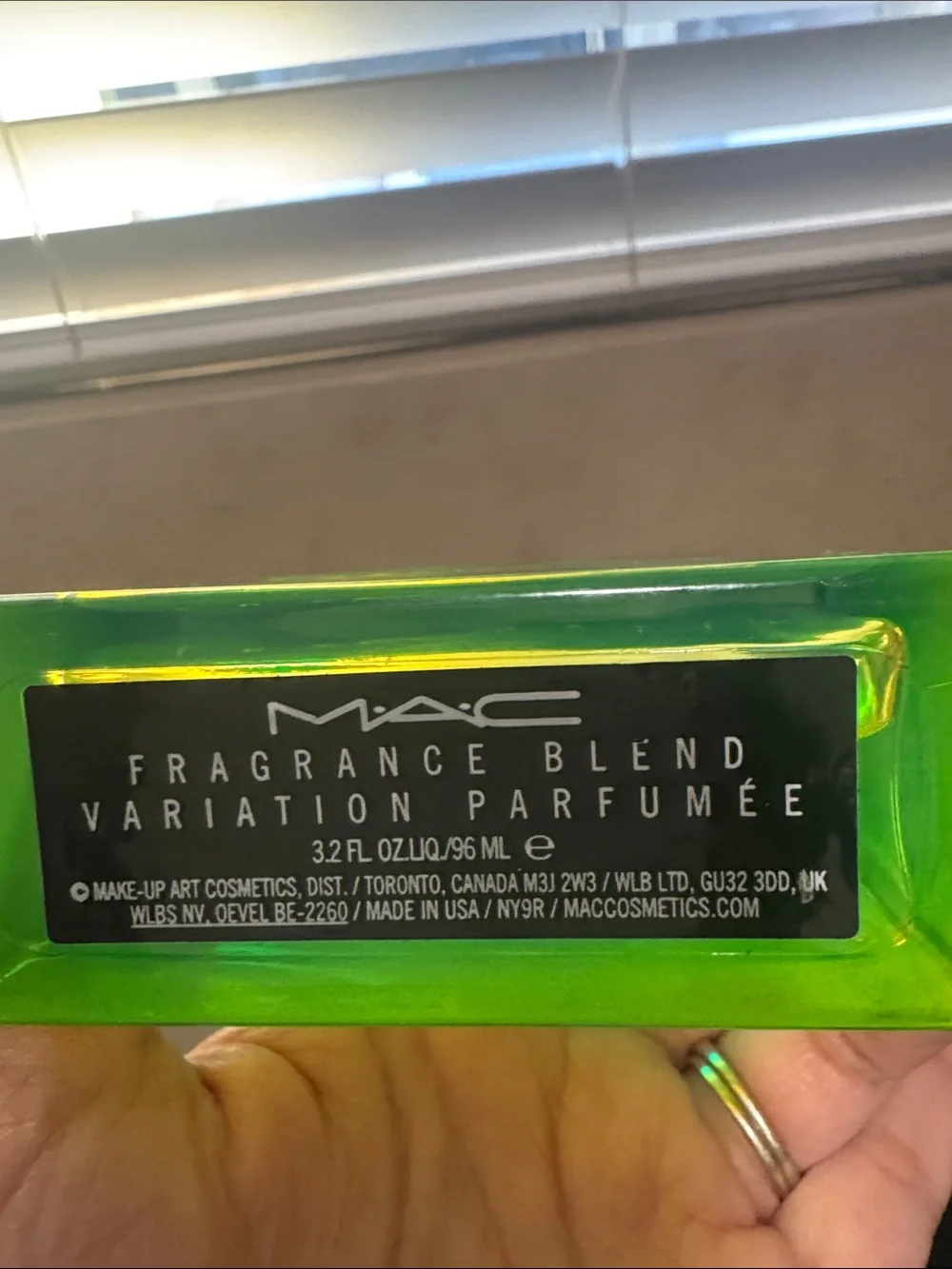 MAC Cosmetics Turquatic Green Gradient Fragrance Set